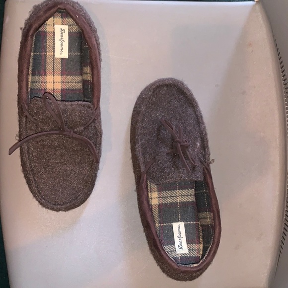 Male Slippers - Picture 5 of 6